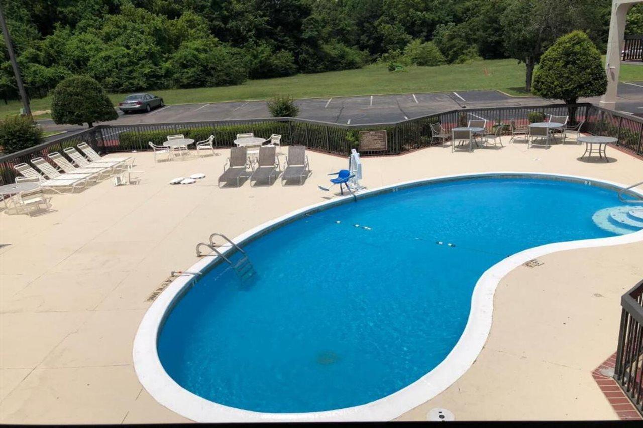 6-memphis, Tn - East Hotel 2*