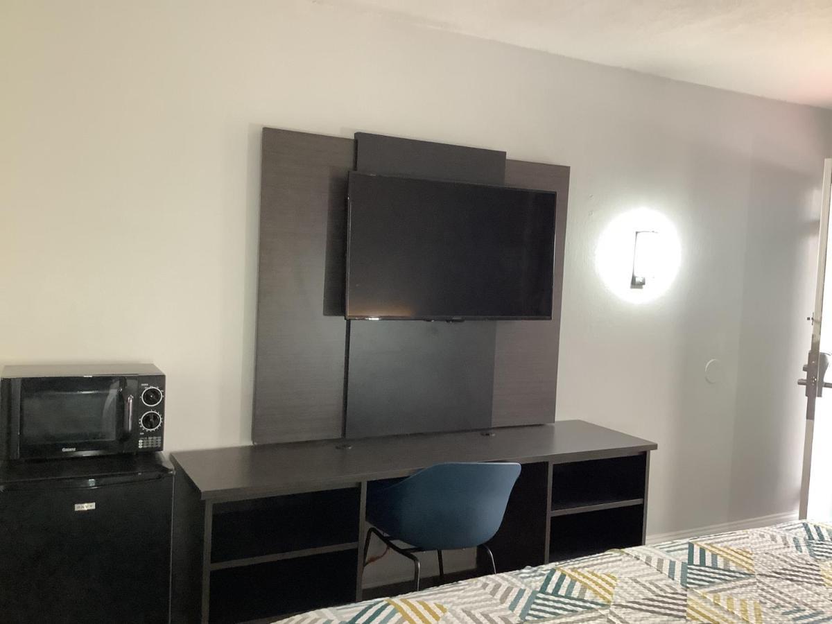 6-memphis, Tn - East Hotel 2*