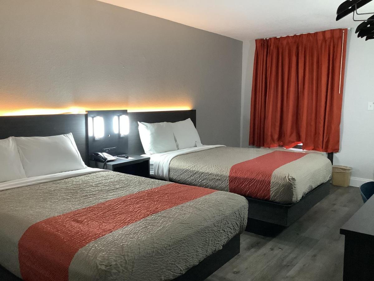 6-memphis, Tn - East Hotel 2*