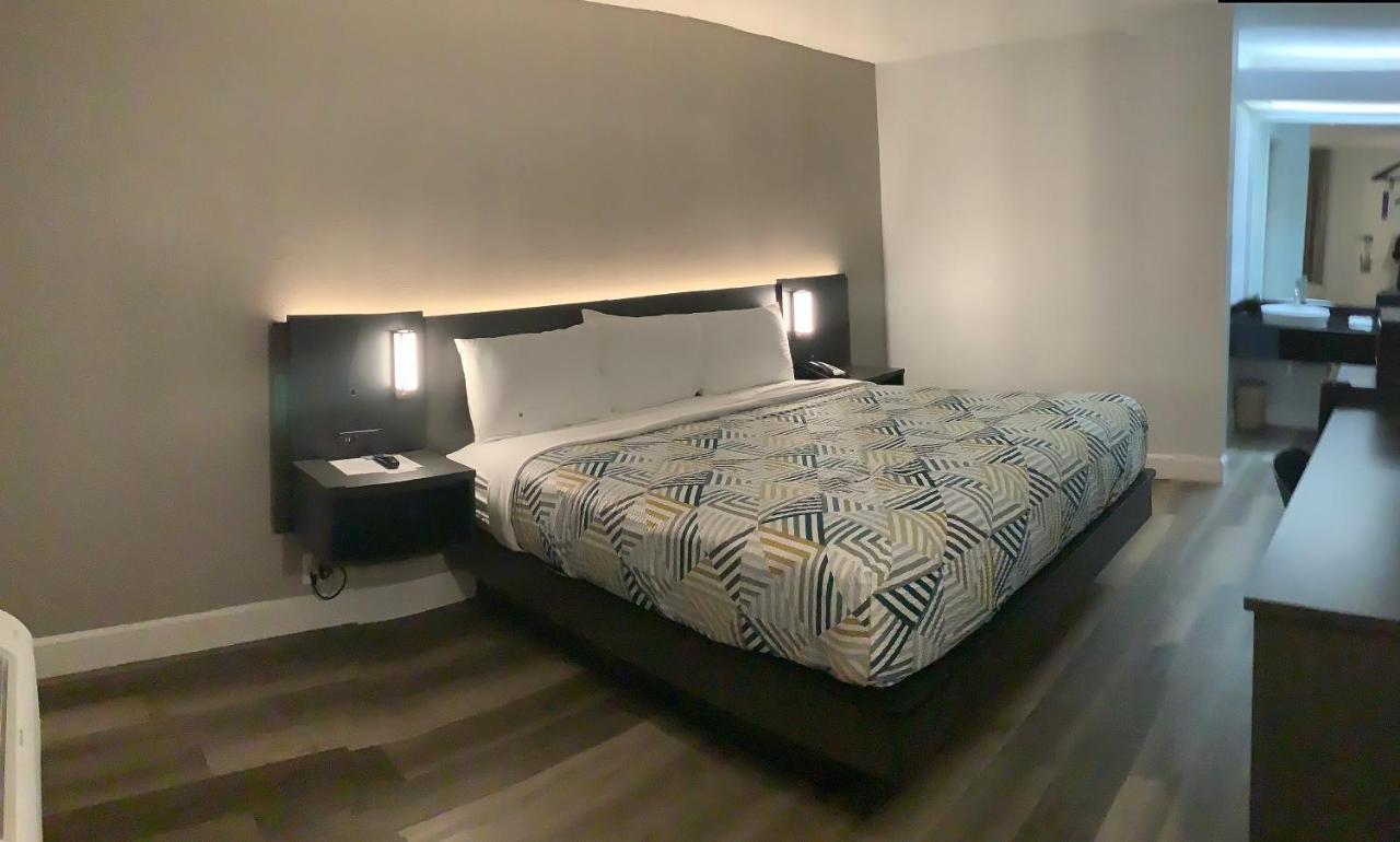 Hotel 6-memphis, Tn - East Memphis