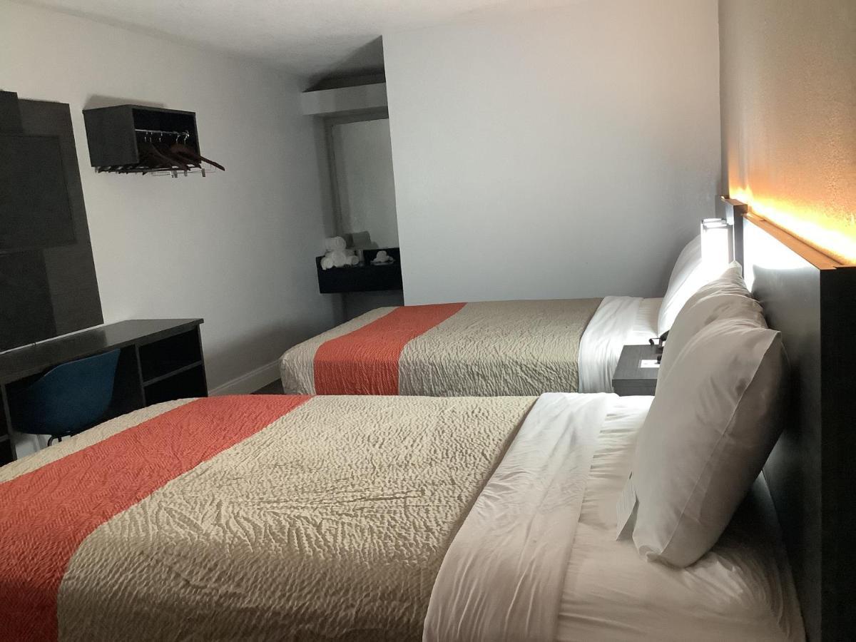 Hotel 6-memphis, Tn - East Memphis