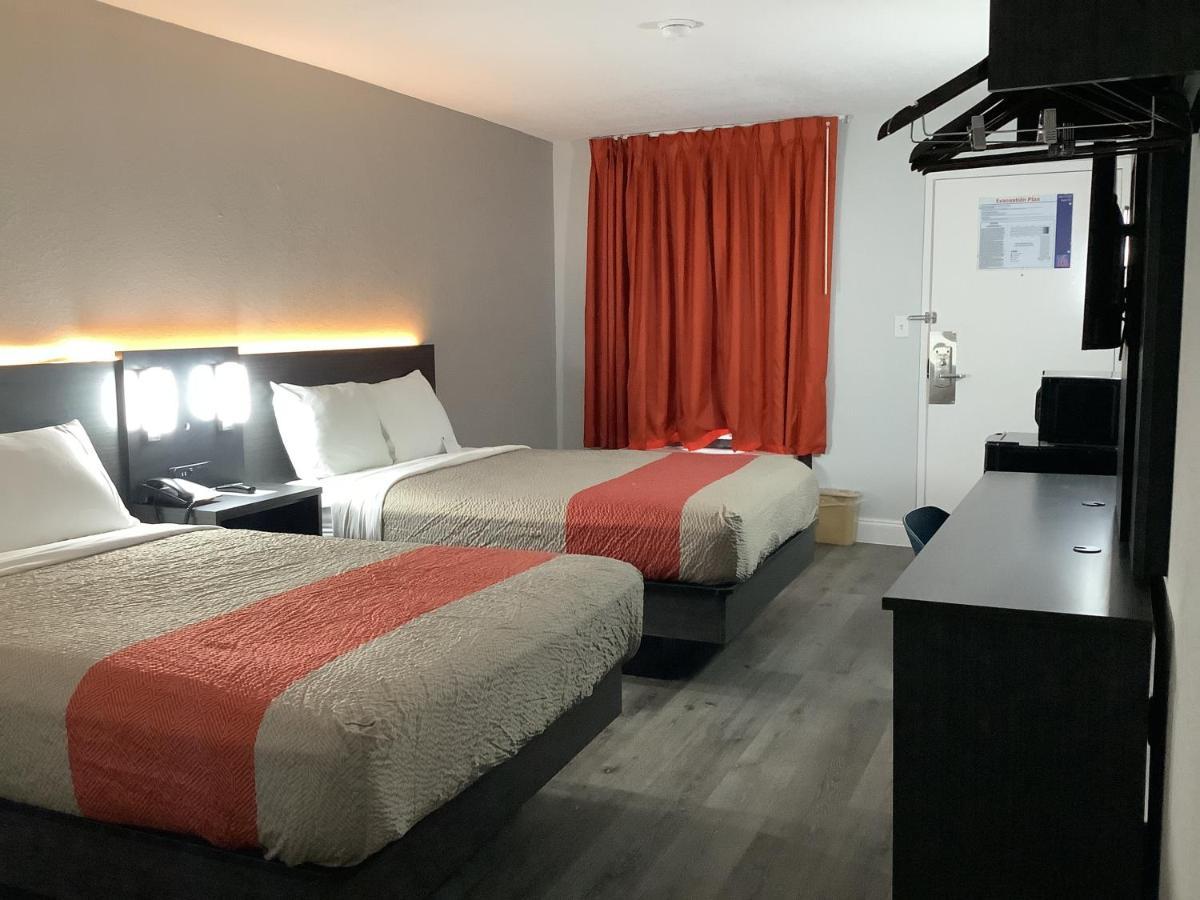 6-memphis, Tn - East Hotel