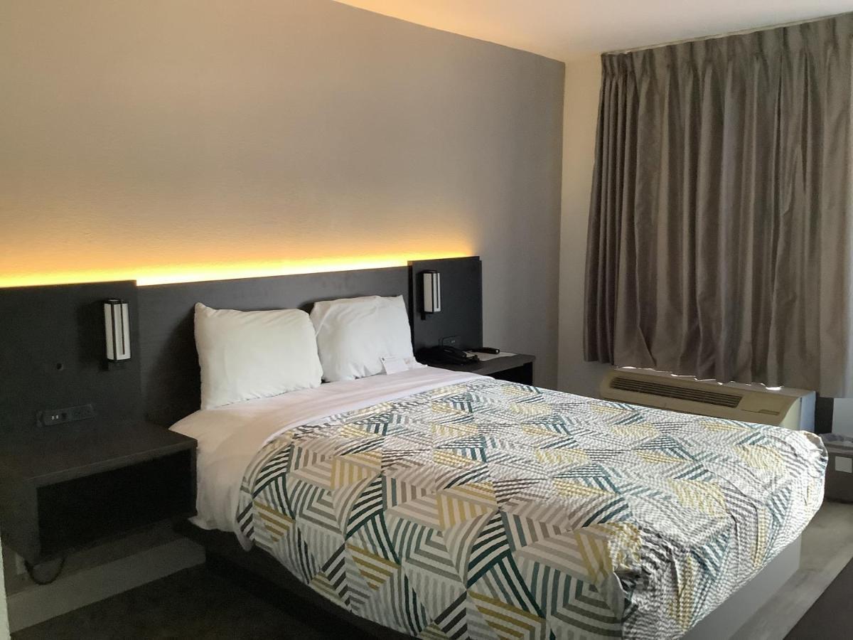 6-memphis, Tn - East Hotel